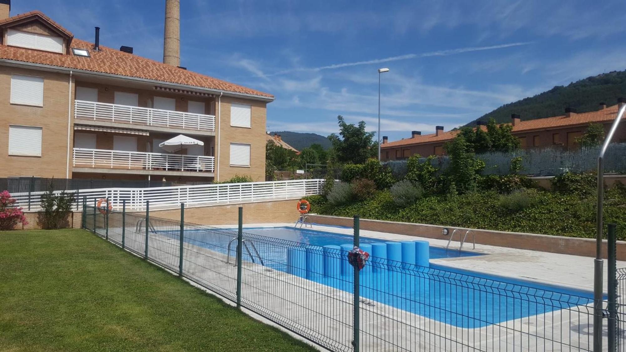 Apartamento Eiza Jaca Exterior foto